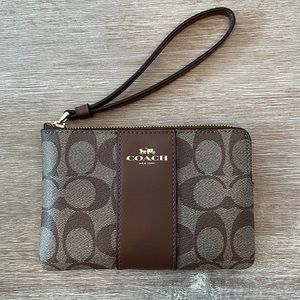 NWT Coach Wristlet